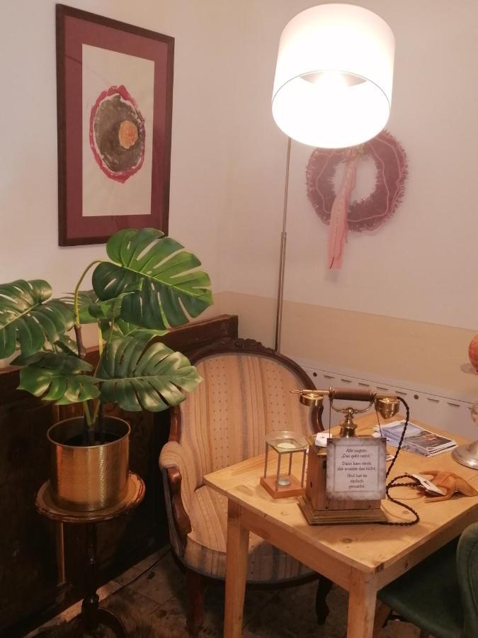 Taferne In Koestendorf - Ferienwohnung Monteurzimmer Neumarkt am Wallersee Exteriér fotografie